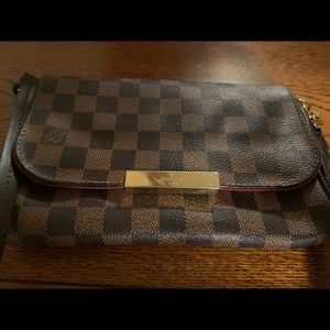 Damier Ebene Favorite PM